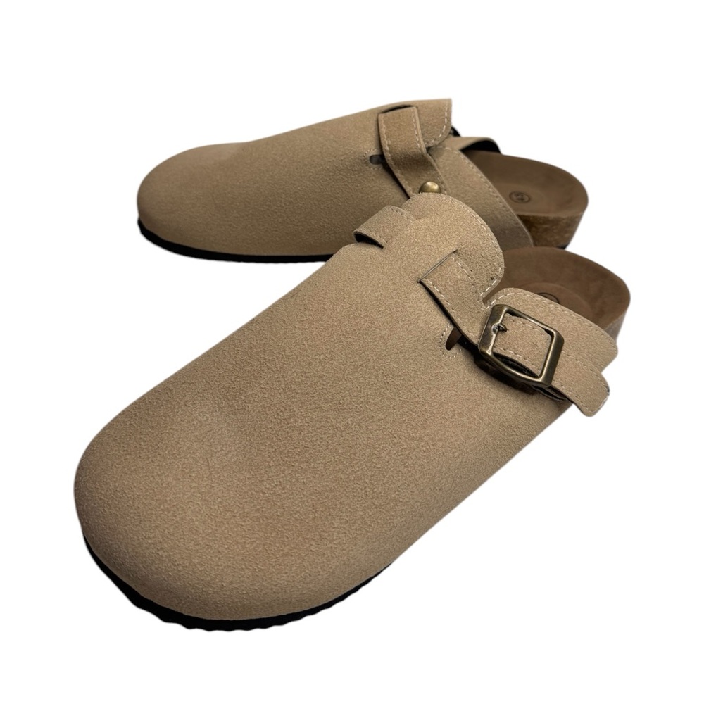 Generic Clogs Mules Unisex  Sz 9 Beige Tan with Buckle NWOT Men/Women S…